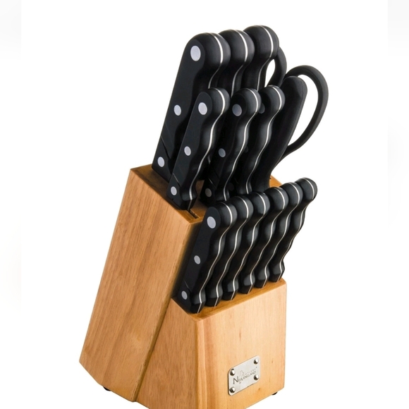 new england cutlery Other - New England Cutlery 267057 15 Piece Knife Set with Wooden Block